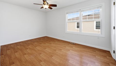 377 Farmingdale Circle