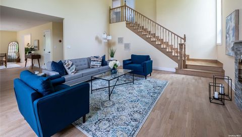 35 East Dr