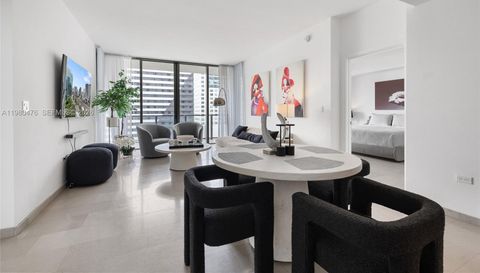 88 Sw 7th St