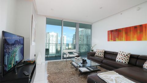 92 Sw 3rd St