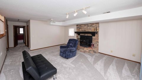 8125 Spring Valley Road