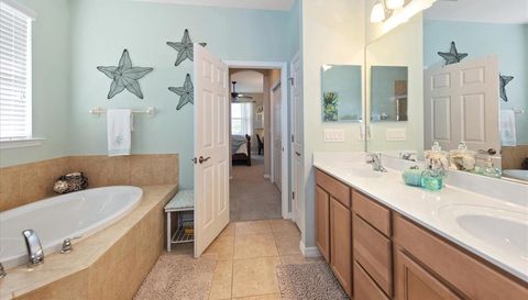 3230 MAGNOLIA LANDING