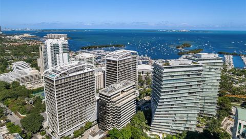 2655 Bayshore Dr