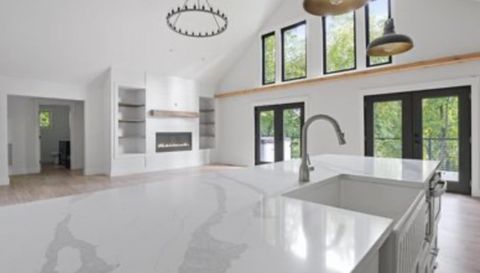 384 Cascada Vista Dr