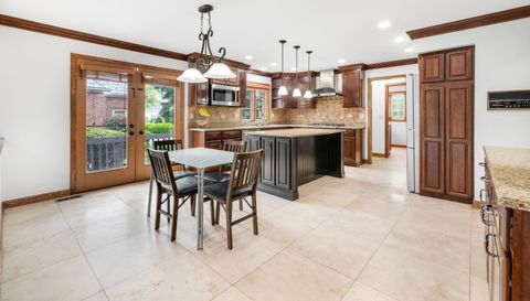 910 Red Fox Lane