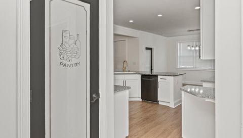 217 Chapel Ridge Cir