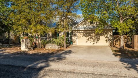 190 Shady Bluff DR