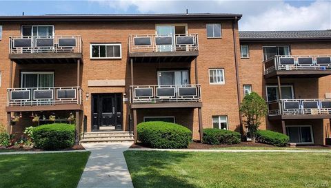 34 Tanager Rd
