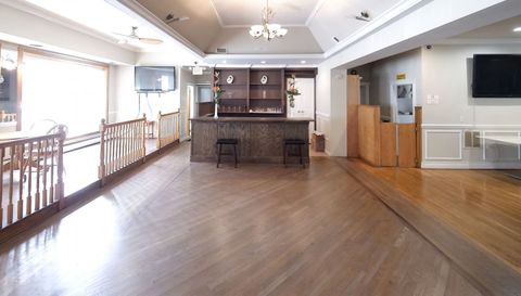 3256 N Elston Avenue