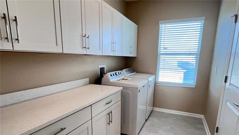 2741 JUMPING JACK WAY