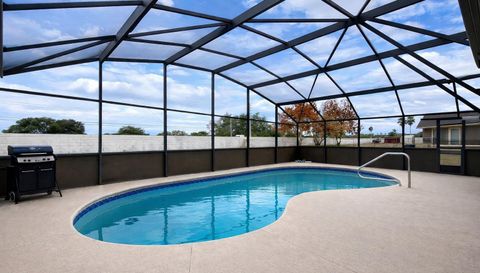 2398 Sweetwater Blvd