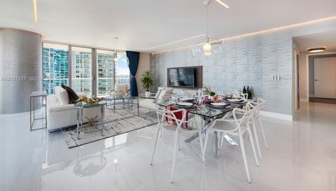 300 Sunny Isles Blvd