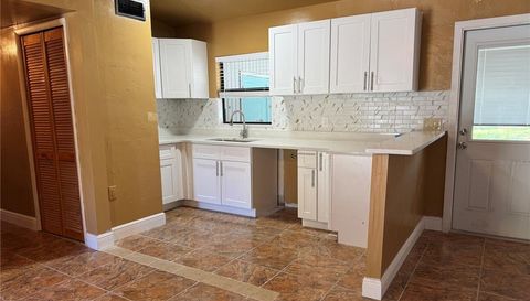 1930 WALTON STREET S