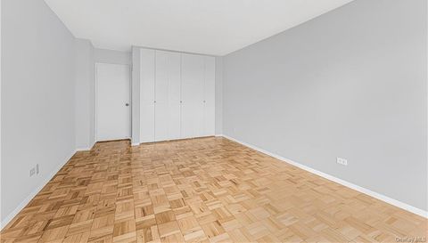 3333 Henry Hudson Pkwy