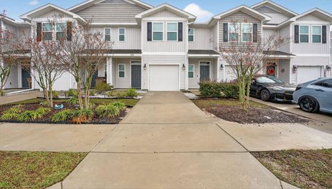 5828 Callaway Cir