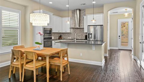 8839 LAUREATE BOULEVARD