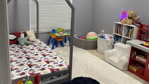 7942 Parsons Pine Dr