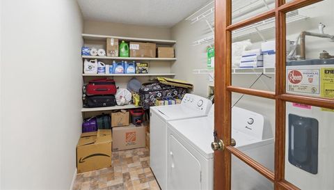 2964 OBANNION STREET