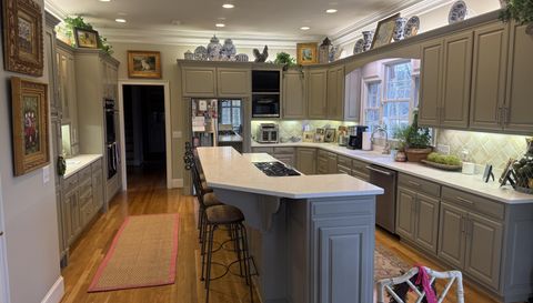 4806 Greenhill Blvd NW