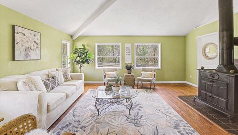 6611 Crooked Creek