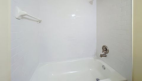 7122 Harbor Heights Cir
