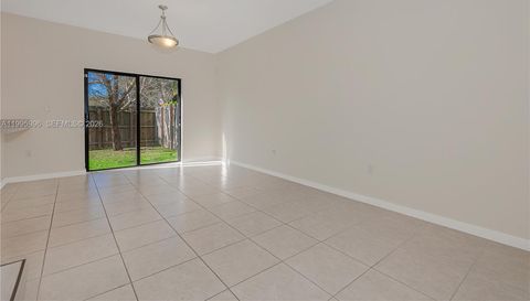 14732 181 Terrace