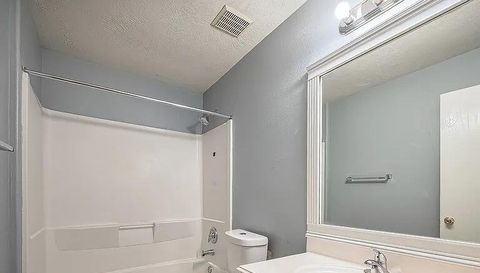 5322 Cinnamon Lake Dr