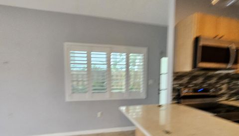 6905 Bay Dr