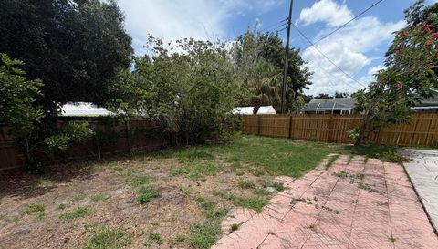 2612 9th Ave W