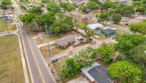 627 Washington Avenue