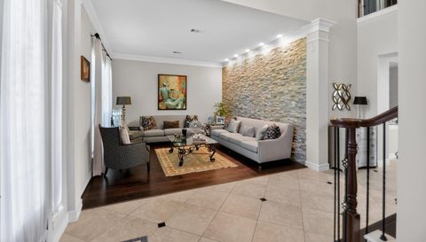 4711 Kings Landing Ln