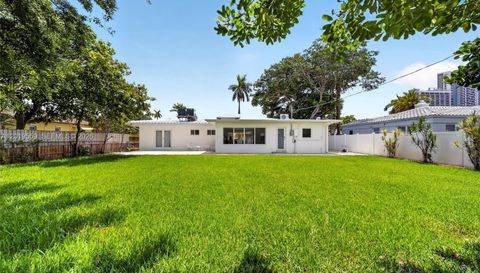 1619 Hollywood Blvd