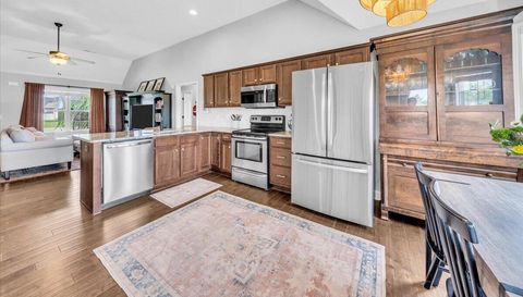 2605 Auldridge Dr