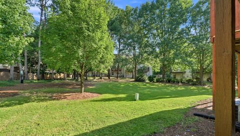 3684 Lantern Walk Ln