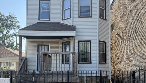 5027 S Racine Ave