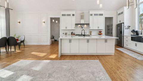 4032 Wesley Chapel Rd