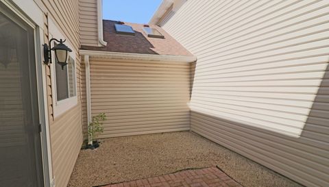 590 LeParc Circle