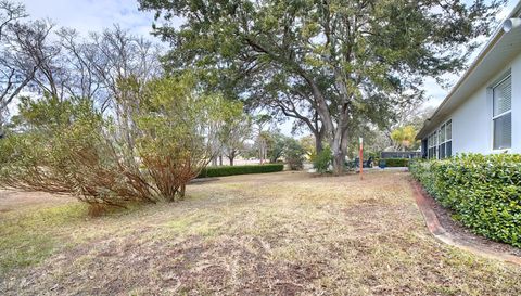 240 N Country Club Dr