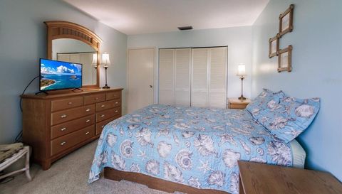 1255 E PEPPERTREE DRIVE