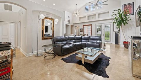 3709 W HORATIO STREET