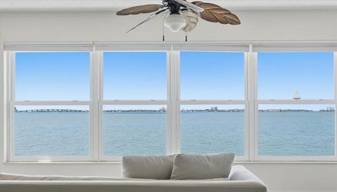 5980 SHORE BOULEVARD S