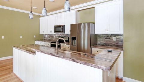 642 Boundary Loop Rd NW