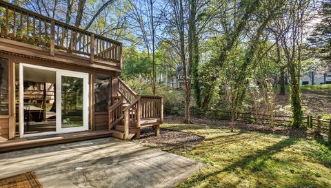 6239 Skyline Dr