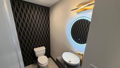 42 W Belle Isle Rd NE