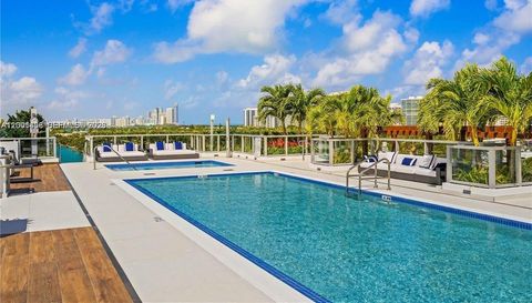 9521 E Bay Harbor Dr