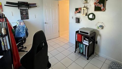 10211 Fontainebleau Blvd