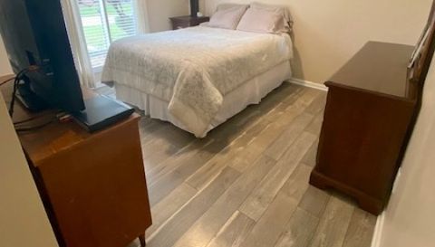 1834 Holly Oaks Ravine Dr