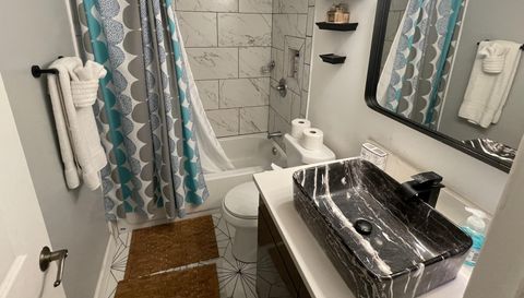 239 S McMullen Booth Rd