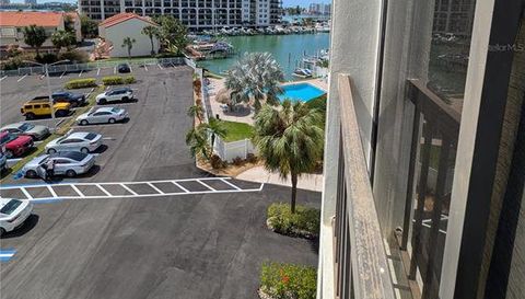 255 Dolphin Point