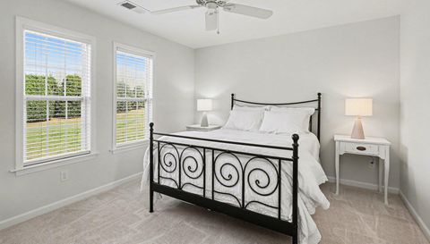 251 Carriage Trace Ln